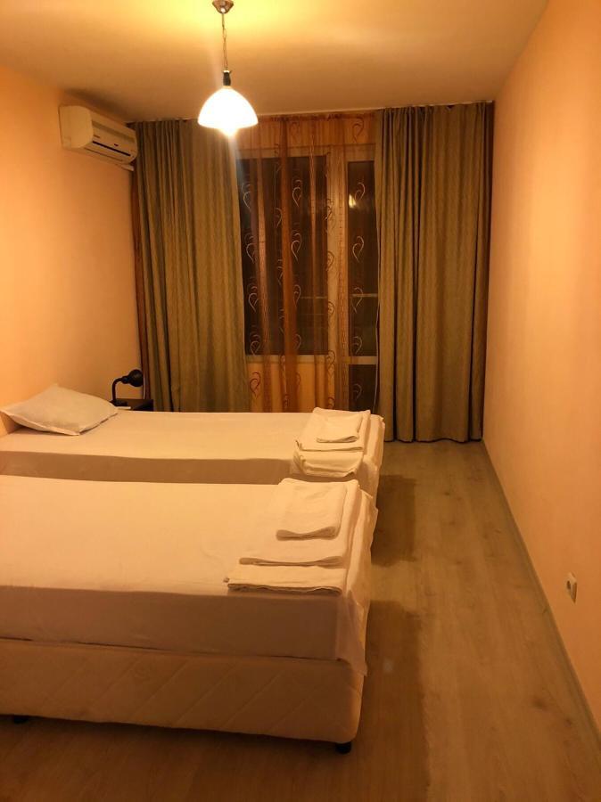 Anfid Apartments Burgas Extérieur photo