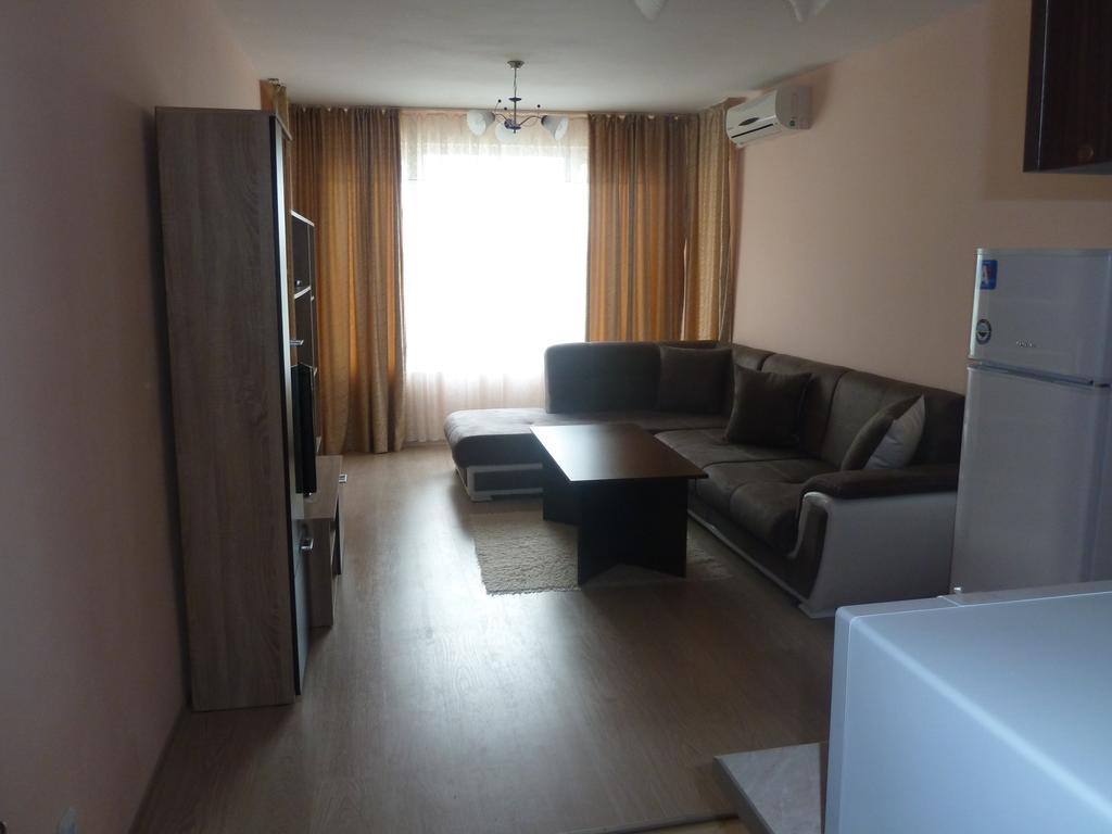 Anfid Apartments Burgas Extérieur photo