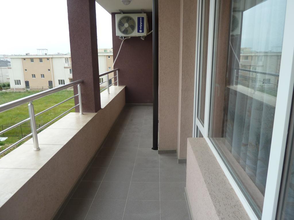 Anfid Apartments Burgas Extérieur photo